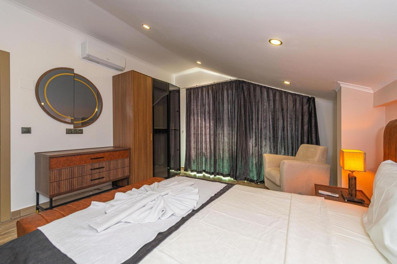 4 Beds, Luxury Holiday Villa In Hisaroenue Oeluedeniz Villa Mia Fethiye Exterior foto